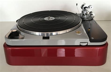 Their performance is very close to the MK II, which differs from the Mk I through an improved motor and motor mounting system. . Thorens td 124 mk2 review